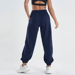 Jogger con puño - Image 5