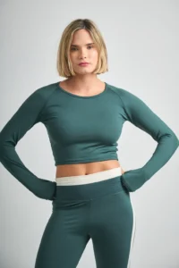 Crop Top Manga Larga - Image 13